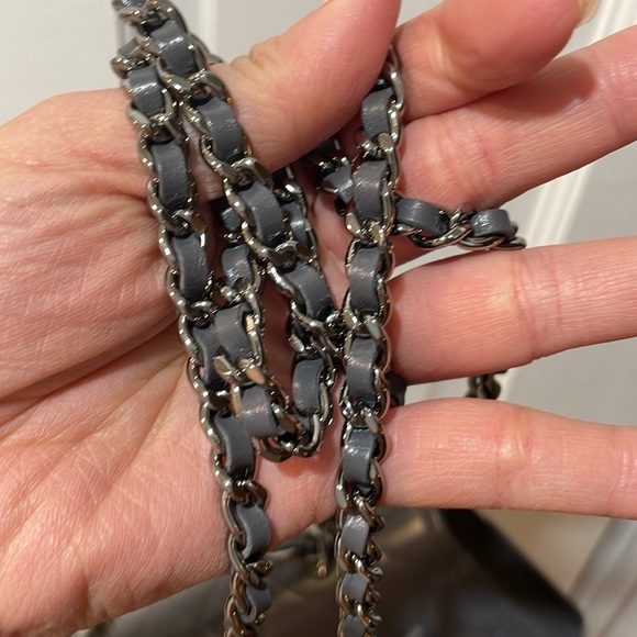 Chanel grey WOC with handle - Picture 15 of 15